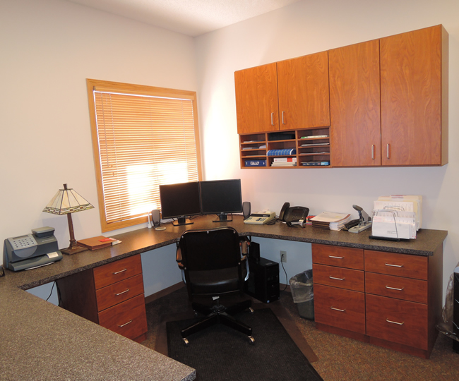 Home and Commercial Office Custom Closet Gallery