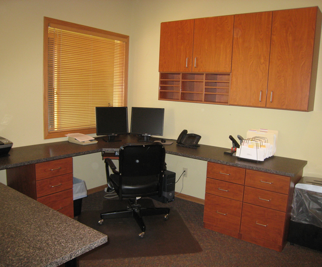 Home and Commercial Office Custom Closet Gallery